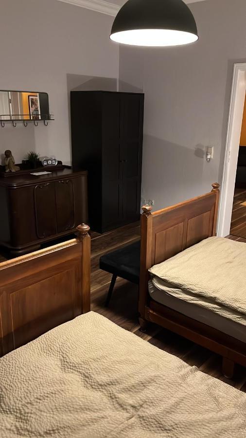"Ferienwohnung Am Schloss" - Ferienwohnung Mit Blick Auf Das Barbyer Schloss, 5 Gehminuten Bis Zur Elbe Exteriör bild